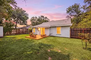 1067 W 43rd St, Houston, TX 77018 - Photo 22