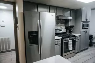 2155 Twinbrooke Dr, Houston, TX 77088 - Photo 4