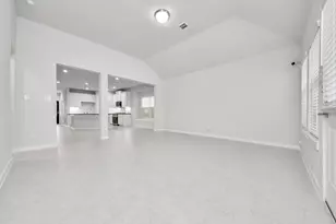 7814 Ruth Ravine Ct, Spring, TX 77379 - Photo 8