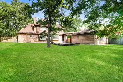 24106 Creekview Drive, Spring, TX 77389 - Photo 18