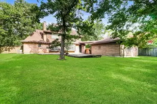 24106 Creekview Dr, Spring, TX 77389 - Photo 18
