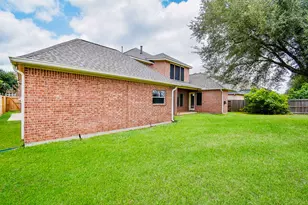 1611 Whitfield St, Sugar Land, TX 77479 - Photo 36