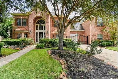 1611 Whitfield Street, Sugar Land, TX 77479 - Photo 2