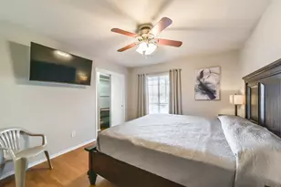 1413 Ramada Dr, Houston, TX 77062 - Photo 10