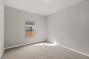 2490 N Heritage Dr, Dayton, TX 77535 - Photo 16