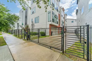 2408 Emancipation Ave, Houston, TX 77004 - Photo 16