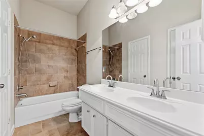 4006 Wolf Springs Court, Sugar Land, TX 77479 - Photo 34
