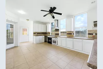1114 Jasons Bend Drive, Sugar Land, TX 77479 - Photo 12