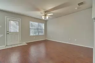 10 Musgrove Pl, The Woodlands, TX 77382 - Photo 16