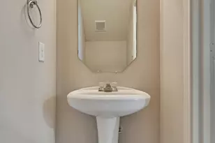 10 Musgrove Pl, The Woodlands, TX 77382 - Photo 8