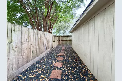 11423 Canyon Trail Drive, Houston, TX 77066 - Photo 32