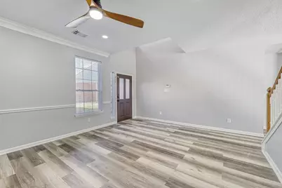 9351 Royal Way Way, Houston, TX 77083 - Photo 4