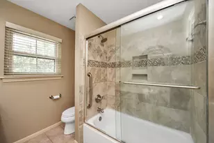 2307 Stephens Grant Dr, Sugar Land, TX 77479 - Photo 22