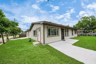 5903 Belneath St, Houston, TX 77033 - Photo 2