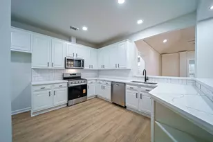 14420 Walters Rd, Houston, TX 77014 - Photo 2