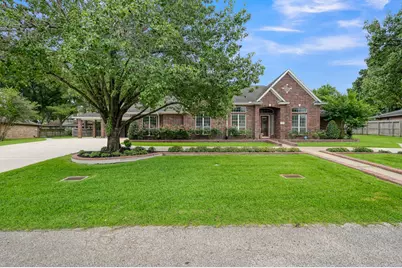 9832 W Shore Drive, Willis, TX 77318 - Photo 1