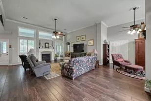 9832 W Shore Dr, Willis, TX 77318 - Photo 8
