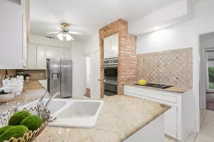 12219 Ravenmoor Dr, Houston, TX 77077 - Photo 18