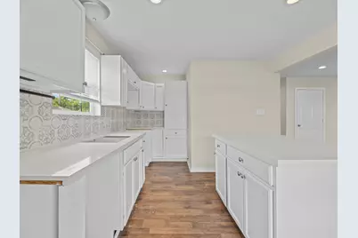 6403 O Brien Street, Hitchcock, TX 77563 - Photo 12