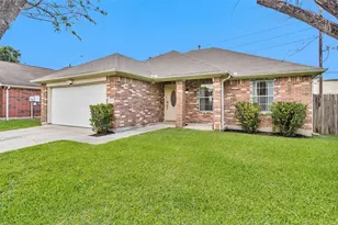 19526 Stillhouse Dr, Tomball, TX 77375 - Photo 2