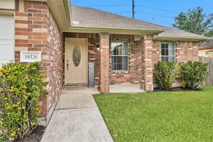 19526 Stillhouse Dr, Tomball, TX 77375 - Photo 4