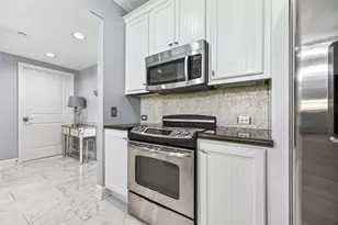 2203 Dorrington St, Houston, TX 77030 - Photo 22