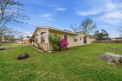 5 Ramey Circle, Houston, TX 77075 - Photo 10