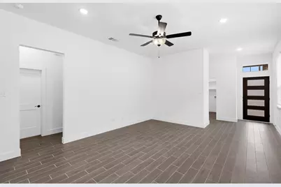 19344 Poppy Village Circle, Magnolia, TX 77355 - Photo 2