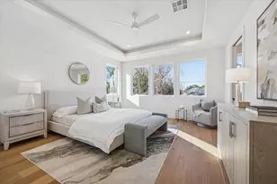 107 E 24th St, Houston, TX 77008 - Photo 4