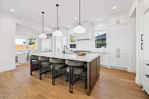 107 E 24th St, Houston, TX 77008 - Photo 10