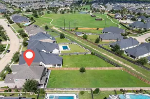 6910 Red Oak Dr, Katy, TX 77493 - Photo 2