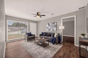 5935 Beldart St, Houston, TX 77033 - Photo 2