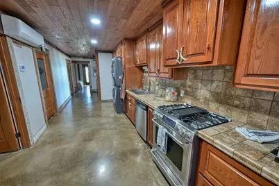 3805 Guenther Road, La Grange, TX 78945 - Photo 16