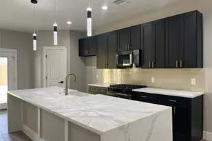 8010 Cora St, Houston, TX 77088 - Photo 6