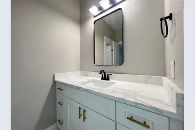 8010 Cora Street, Houston, TX 77088 - Photo 18