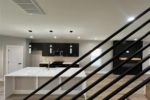 8010 Cora St, Houston, TX 77088 - Photo 10