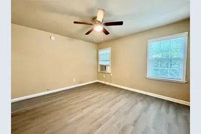 2431 Shakespeare St #1, Houston, TX 77030 - Photo 10