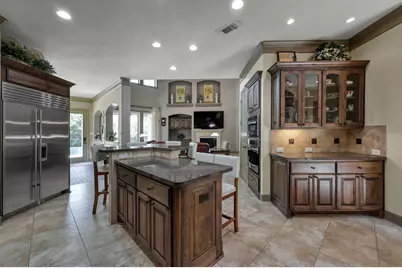 90 Player Oaks Place, The Woodlands, TX 77382 - Photo 16