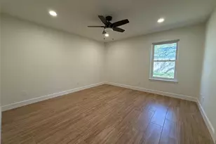 1 Redberry Ct, The Woodlands, TX 77381 - Photo 10