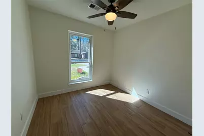 1 Redberry Court, The Woodlands, TX 77381 - Photo 12