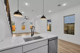 1506 Griffin St, Houston, TX 77009 - Photo 8