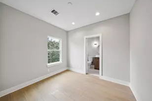2221 Marnel Rd, Houston, TX 77055 - Photo 18