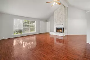 16715 Manowar Ln, Friendswood, TX 77546 - Photo 6