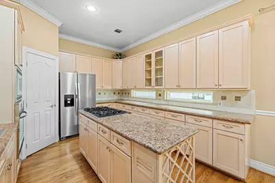 2604 Chenevert Street, Houston, TX 77004 - Photo 22