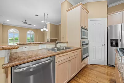 2604 Chenevert Street, Houston, TX 77004 - Photo 24