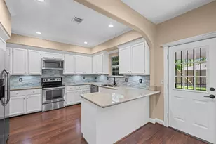 2713 Druid St, Houston, TX 77091 - Photo 12