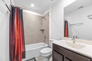 28955 Yachting Point Ln, Katy, TX 77494 - Photo 4