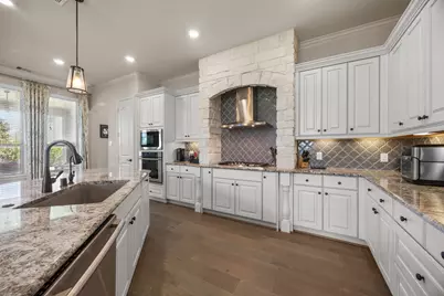 16807 Dry Creek Falls Boulevard, Cypress, TX 77433 - Photo 10