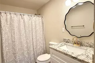 1410 N Gulf Blvd, Freeport, TX 77541 - Photo 30