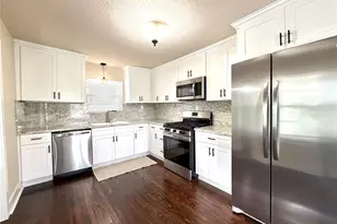 1410 N Gulf Blvd, Freeport, TX 77541 - Photo 10